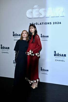Cesar Revelations 2026 Photocall In Paris. FC PARIS, FRANCE - JANUARY 19 Isabelle Huppert and Bella Kim attend the Cesar - Revelations 2026 Photocall at Elysee Montmartre on January 19, 2026 in Paris, France. Photo by Franck Castel ABACAPRESS.COM Paris France  Copyright: xCastelxFranck ABACAx