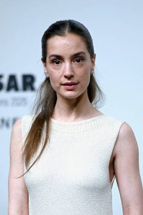 Cesar Revelations 2026 Photocall In Paris. FC PARIS, FRANCE - JANUARY 19 Manon Clavel attend the Cesar - Revelations 2026 Photocall at Elysee Montmartre on January 19, 2026 in Paris, France. Photo by Franck Castel ABACAPRESS.COM Paris France  Copyright: xCastelxFranck ABACAx
