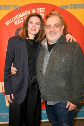 Vinciane Millereau und Didier Bourdon bei der Premiere des Kinofilms Die progressiven Nostalgiker C Ã tait mieux demain im Cinema Paris. Berlin, 19.01.2026
