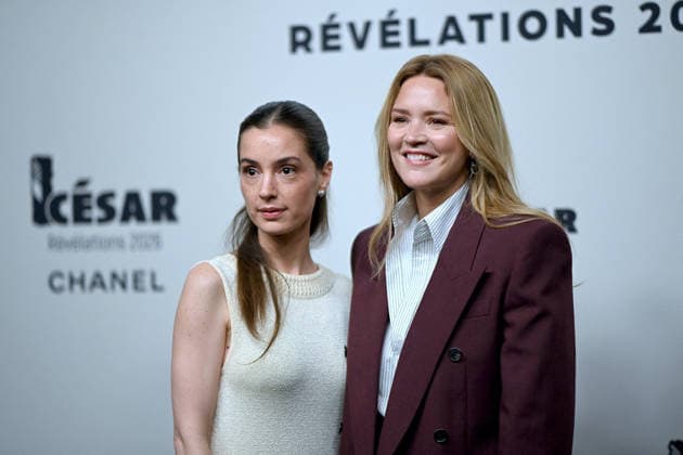 Cesar Revelations 2026 Photocall In Paris. FC PARIS, FRANCE - JANUARY 19 Virginie Efira Manon Clavel attend the Cesar - Revelations 2026 Photocall at Elysee Montmartre on January 19, 2026 in Paris, France. Photo by Franck Castel ABACAPRESS.COM Paris France  Copyright: xCastelxFranck ABACAx