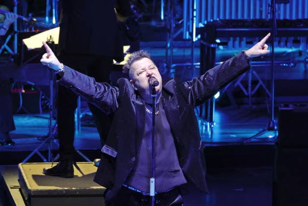 19.01.2026, Die Prinzen, Saenger, im Konzert live im Friedrichstadtpalast, Berlin, Sebastian Krumbiegel, Berlin
