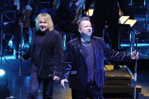 19.01.2026, Die Prinzen, Saenger, im Konzert live im Friedrichstadtpalast, Berlin, Sebastian Krumbiegel, Tobias Künzel, Berlin
