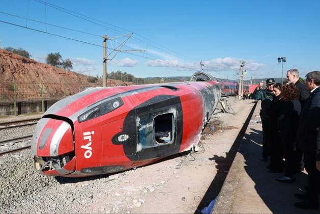 Spanish King Felipe VI and Letizia during a visit to Command Post after Adamuz railway train accident in Adamuz, Cordoba on Tuesday, 20 January Cordon Press 