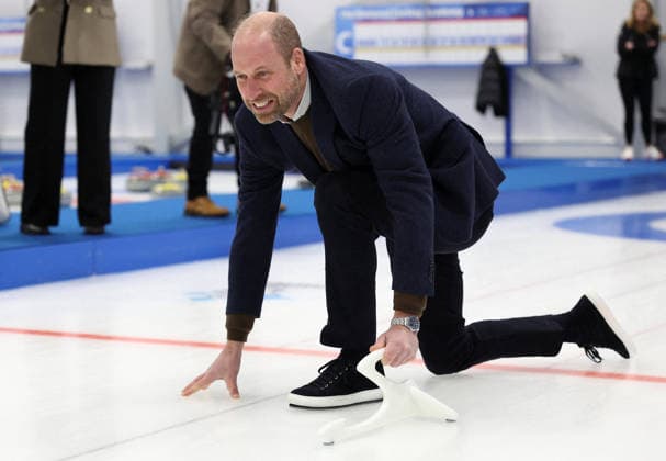 The Prince and Princess of Wales visit the National Curling Academy The Prince and Princess of Wales visit the National Curling Academy and meet with the Team GB and Paralympics GB Curling teams ahead of the Winter Olympic Games, in Stirling, Scotland, UK, on the 20th January 2026. Picture by Russell Cheyne WPA-Pool Stirling National Curling Academy Stirlingshire United Kingdom  WHA-0807