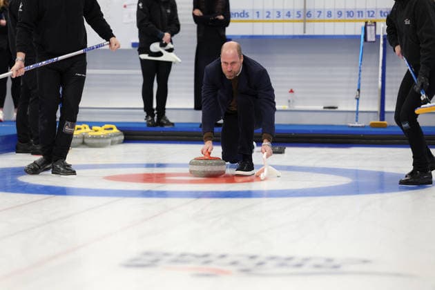 The Prince and Princess of Wales visit the National Curling Academy The Prince and Princess of Wales visit the National Curling Academy and meet with the Team GB and Paralympics GB Curling teams ahead of the Winter Olympic Games, in Stirling, Scotland, UK, on the 20th January 2026. Picture by Russell Cheyne WPA-Pool Stirling National Curling Academy Stirlingshire United Kingdom  WHA-0807