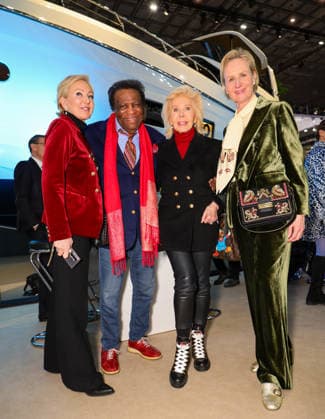 boot Messe - Blue Motion Night 2026 - (L-R) Claudia Jerger (YOU Stiftung) , Ehrengast Roberto Blanco, Ute Ohoven ( Sonderbotschafterin der UNESCO ) und Pharmamanagerin Marion Bock Düsseldorf boot Messe NRW Deutschland