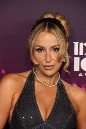 Infinite Icon: A Visual Memoir Premiere in Los Angeles #2 Los Angeles World Premiere Of CJ 4DPLEXÃ¢â‚¬s Ã¢â‚¬ï¿½Infinite Icon: A Visual MemoirÃ¢â‚¬ Tana Mongeau at the Los Angeles World Premiere Of CJ 4DPLEXÃ¢â‚¬s Ã¢â‚¬ï¿½Infinite Icon: A Visual MemoirÃ¢â‚¬ held at AMC The Grove 14 on January 20, 2026 in Beverly Grove, Los Angeles, California, United States., Credit:Xavier Collin Avalon USA, Los Angeles  Copyright: xXavierxCollinx xAvalonx 1067876623