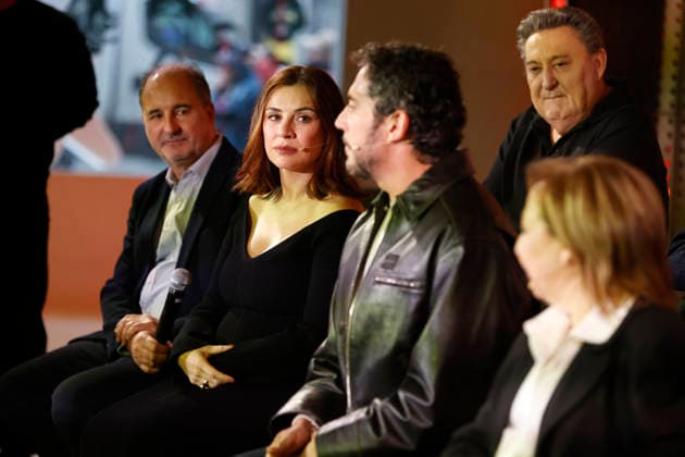 Photocall of the film Aída y Vuelta in Madrid The actress Miren Ibarguren and the actor and director Paco León during the press conference to present the film Aída y Vuelta at the Espacio Movistar in Gran Vía, on January 21, 2026, in Madrid Spain The film that will be the jump to the big screen of the series Aída on January 30, 2026 PHOTOCALL CINE AÍDA Y VUELTA PREMIERE JANUARY 21, 2026 Antonio Gutié Madrid Madrid Spain  Copyright: xAntonioxGutiÃ rrezx 7233992
