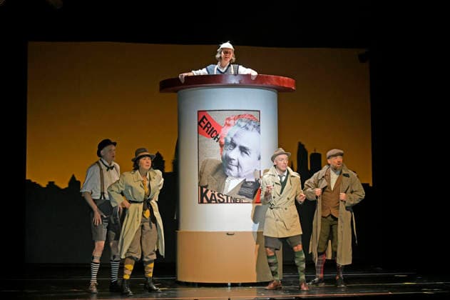 Henrik Kairies, Krista Birkner, Oliver Seidel, Mario Ramos und Bürger Lars Dietrich bei der Fotoprobe zum Theaterstück Erich und die Detektive im Schlosspark Theater. Berlin, 21.01.2026