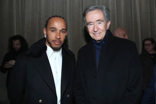 Lewis Hamilton and Bernard Arnault at the Front Row of the Dior Collection Homme Prêt à Porter Automne Hiver 2026 2027 show as part of Paris Fashion Week PFW at the Rodin Museum, Paris, France, January 21, 2026 Bertrand Rindoff Bestimage Front Row Dior Homme Menswear Fall Winter 2026 2027 show as part of Paris Fashion Week on January 21, 2026 in Paris, France Paris France  Copyright: xBERTRANDxRINDOFFxPETROFFx xBESTIMAGExBERTRANDxRINDOFFxPETROFFx xBESTIMAGEx