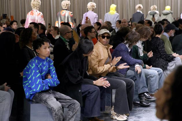 Rocket Williams, Helen Lasichanh and Pharrell Williams at the Front Row of the Dior Collection Homme Prêt à Porter Fall Winter 2026 2027 show as part of Paris Fashion Week PFW at the Rodin Museum, Paris, France, January 21, 2026 Bertrand Rindoff Bestimage Front Row Dior Homme Menswear Fall Winter 2026 2027 show as part of Paris Fashion Week on January 21, 2026 in Paris, France Paris France  Copyright: xBERTRANDxRINDOFFxPETROFFx xBESTIMAGExBERTRANDxRINDOFFxPETROFFx xBESTIMAGEx