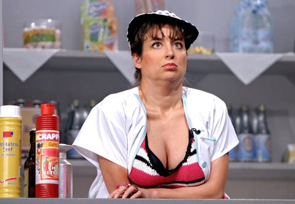 ARCHIV: Isabel Varell Schauspielerin und Sängerin Isabel Varell anläßlich der MDR-Fernsehshow Auf mich hört ja keiner , 2004 ARCHIVAUFNAHME, Datum geschätzt 20260118JWM1110 *** ARCHIVE Isabel Varell Actress and singer Isabel Varell on the occasion of the MDR TV show Auf mich hört ja keiner , 2004 ARCHIVE PICTURE, date estimated 20260118JWM1110