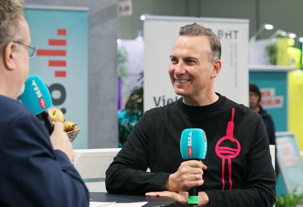 21.01.2026, Berlin - Deutschland. Grüne Woche, Tim Raue beim Talk mit 88.8