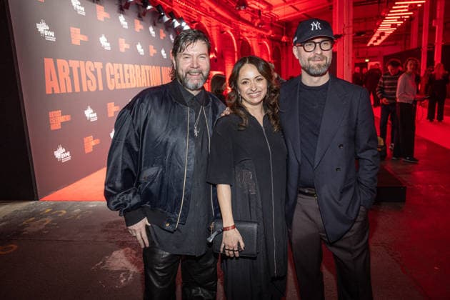 BVMI Artist Celebration Night Mark Forster und Rea Garvey mit Josephine Garvey Der Bundesverband Musikindustrie zur Artist Celebration Night ein einem Abend, an dem die Branche zusammenkommt und die Vielfalt und Kraft der Musik gefeiert wird. Rund 300 Gäste zum Dinner sowie weitere 300 Gäste zur Aftershow-Party werden in der Stadion Berlin erwartet. Copyright: xEventpressxFuhrx