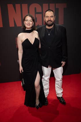 BVMI Artist Celebration Night Marian Gold (Hartwig Schierbaum) Alphaville und Tochter Lily Der Bundesverband Musikindustrie zur Artist Celebration Night ein einem Abend, an dem die Branche zusammenkommt und die Vielfalt und Kraft der Musik gefeiert wird. Rund 300 Gäste zum Dinner sowie weitere 300 Gäste zur Aftershow-Party werden in der Stadion Berlin erwartet. Copyright: xEventpressxFuhrx