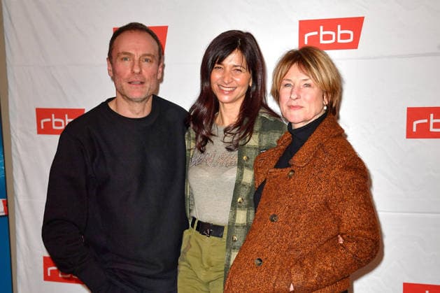 Mark Waschk, Mira Thiel und Corinna Harfouch bei der Premiere von Tatort: Gefahrengebiet im Delphi -Filmpalast in Berlin am 21.01.2026