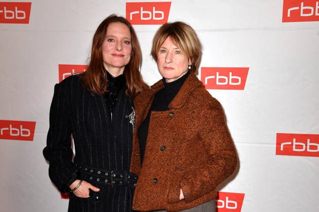 Anne Ratte-Polle und Corinna Harfouch bei der Premiere von Tatort: Gefahrengebiet im Delphi -Filmpalast in Berlin am 21.01.2026