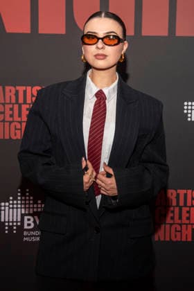 abb: Dela zu Gast auf dem roten Teppich bei der Artist Celebration Night im Station Berlin am 21.01.2026 in Berlin Berlin Deutschland