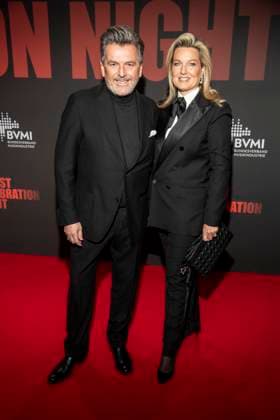 abb: Thomas Anders mit Ehefrau Claudia Hess zu Gast auf dem roten Teppich bei der Artist Celebration Night im Station Berlin am 21.01.2026 in Berlin Berlin Deutschland