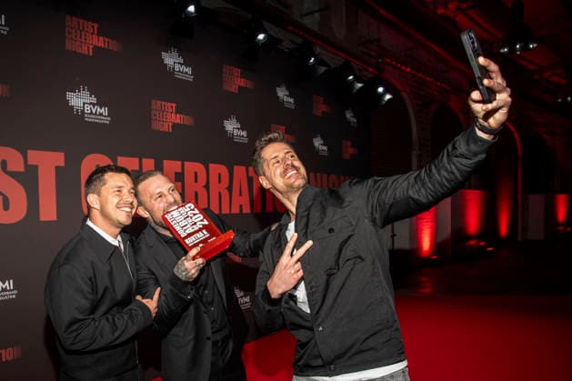 abb: Nico Santos, Kontra K (Maximilian Diehn) , Preistraeger Domestic Album of the Year und Beatzarre zu Gast bei der Artist Celebration Night im Station Berlin am 21.01.2026 in Berlin Berlin Deutschland