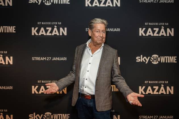 AMSTERDAM Hans KazÃ n on the red carpet for the premiere of the documentary about Hans KazÃ n. The documentary tells the life story of the magician and presenter. DINGENA MOL ANP netherlands out - belgium out  Copyright: xx x548230092x originalFilename: 548230092.jpg