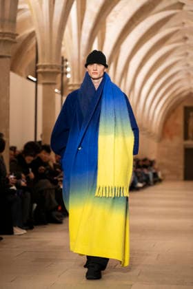 PFW - Issey Miyake Runway A model wears a creation as part of the Issey Miyake Fall Winter 2026-2027 Men s collection presented in Paris, Thursday, Jan. 22, 2026. Photo by Eliot Blondet ABACAPRESS.COM Paris France France  Copyright: xBlondetxEliot ABACAx