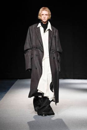 Défilé Songzio Collection Homme Prêt à Porter Automne Hiver 2026 2027 lors de la Fashion Week de Paris, le 21 janvier 2026 Songzio Fashion Show Men Ready to Wear Fall Winter 2026 2027 Collection , during Paris Fashion Week, on January 21, 2026 Paris France  Copyright: xAgencex xBestimagexAgencex xBestimagex