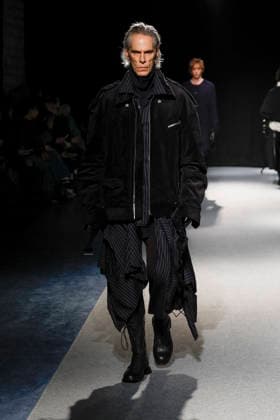 Défilé Songzio Collection Homme Prêt à Porter Automne Hiver 2026 2027 lors de la Fashion Week de Paris, le 21 janvier 2026 Songzio Fashion Show Men Ready to Wear Fall Winter 2026 2027 Collection , during Paris Fashion Week, on January 21, 2026 Paris France  Copyright: xAgencex xBestimagexAgencex xBestimagex