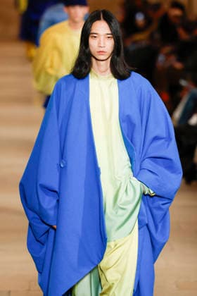 Défilé Issey Miyake Collection Homme Prêt à Porter Automne Hiver 2026 2027 lors de la Fashion Week de Paris, le 22 janvier 2026 Issey Miyake Fashion Show Men Ready to Wear Fall Winter 2026 2027 Collection , during Paris Fashion Week, on January 22, 2026 Paris France  Copyright: xAgencex xBestimagexAgencex xBestimagex