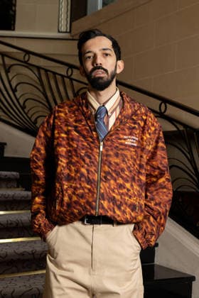 Big Flo au défilé Drôle de Monsieur Collection Prêt à Porter Mode Masculine Automne Hiver 2026 2027 lors de la Fashion Week de Paris PFW , le 22 janvier 2026 Jeremy Melloul Bestimage Photocall Drole de Monsieur Fashion Show Menswear Collection Fall Winter 2026 2027 during Paris Fashion Week on January 22, 2026 Paris France  Copyright: xJeremyxMelloulx xBestimagexJeremyxMelloulx xBestimagex