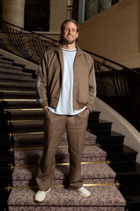 Ragnar Le Breton au défilé Drôle de Monsieur Collection Prêt à Porter Mode Masculine Automne Hiver 2026 2027 lors de la Fashion Week de Paris PFW , le 22 janvier 2026 Jeremy Melloul Bestimage Photocall Drole de Monsieur Fashion Show Menswear Collection Fall Winter 2026 2027 during Paris Fashion Week on January 22, 2026 Paris France  Copyright: xJeremyxMelloulx xBestimagexJeremyxMelloulx xBestimagex