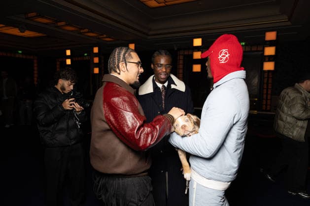 RK, RSKO, Bakary Samaké au défilé Drôle de Monsieur Collection Prêt à Porter Mode Masculine Automne Hiver 2026 2027 lors de la Fashion Week de Paris PFW , le 22 janvier 2026 Jeremy Melloul Bestimage Photocall Drole de Monsieur Fashion Show Menswear Collection Fall Winter 2026 2027 during Paris Fashion Week on January 22, 2026 Paris France  Copyright: xJeremyxMelloulx xBestimagexJeremyxMelloulx xBestimagex