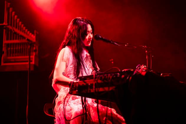 Konzert von Hinako Omori in Berlin Konzert von Hinako Omori am 22.01.2026 im ausverkauften Huxleys Neue Welt in Berlin. Sie spielte im Vorprogramm von Anna von Hausswolff., Berlin Berlin Deutschland Neukölln