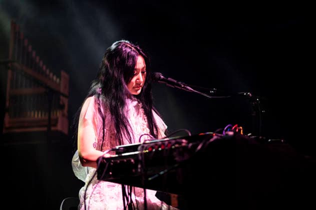 Konzert von Hinako Omori in Berlin Konzert von Hinako Omori am 22.01.2026 im ausverkauften Huxleys Neue Welt in Berlin. Sie spielte im Vorprogramm von Anna von Hausswolff., Berlin Berlin Deutschland Neukölln