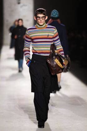 Dries Van Noten - Runway - Paris Fashion Week - Menswear Fall Winter 2026-2027 Models present creations by Dries Van Noten for the Menswear Ready-to-wear Fall-Winter 2026 2027 collection as part of the Men Paris Fashion Week in Paris on January 22, 2026. Photo by Alexis Jumeau ABACAPRESS.COM Paris France  Copyright: xJumeauxAlexis ABACAx