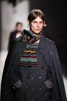 Dries Van Noten - Runway - Paris Fashion Week - Menswear Fall Winter 2026-2027 Models present creations by Dries Van Noten for the Menswear Ready-to-wear Fall-Winter 2026 2027 collection as part of the Men Paris Fashion Week in Paris on January 22, 2026. Photo by Alexis Jumeau ABACAPRESS.COM Paris France  Copyright: xJumeauxAlexis ABACAx