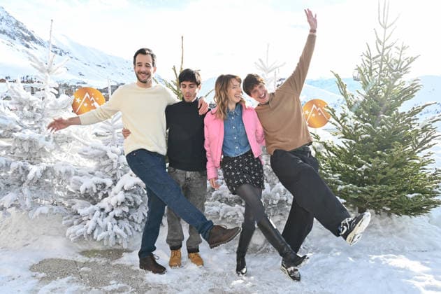 Alpe d Huez - De La Comedie Francaise Photocall Bertrand Usclat, Martin Darondeau, Pauline Clement and Julien Frison attending the photocall of De la comédie francaise during the 29th Comedy Film Festival in L Alpe d’Huez, France, on January 23, 2026. Photo by Mireille Ampilhac ABACAPRESS.COM Alpe d Huez France  Copyright: xAmpilhacxMireille ABACAx