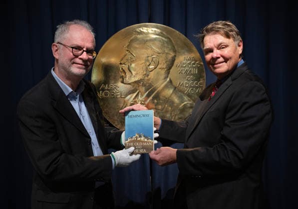 Stockholm 20260123 The American Hemingway connoisseur Curtis DeBerg hands over the Hemingway book The Old Man and the Sea to Ulf Larsson, curator of the Nobel Prize Museum The book has a dedication that is believed to be the last known written by the author and Nobel laureate Ernest Hemingway The book will in the future be in the Nobel Museums collections STOCKHOLM SWEDE  Copyright: xFredrikxSandberg TTx HEMINGWAYBOK 4IjmRyZzh1o