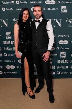 Vixen Awards 2025 Oslo, Norge 20260123. Gjester ankommer pa rod loper for utdelingen av Vixen Awards 2025 pa Radisson Blu Plaza Hotel i Oslo fredag. Foto: Fredrik Varfjell NTB Oslo Norge e9t3odJV3J8 EDITORIAL USE ONLY Ref:_ENTe9t3odJV3J8.jpg Copyright: xFredrikxVarfjellx xNTBx