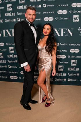 Vixen Awards 2025 Oslo, Norge 20260123. Gjester ankommer pa rod loper for utdelingen av Vixen Awards 2025 pa Radisson Blu Plaza Hotel i Oslo fredag. Foto: Fredrik Varfjell NTB Oslo Norge o9xVerNdEe0 EDITORIAL USE ONLY Ref:_ENTo9xVerNdEe0.jpg Copyright: xFredrikxVarfjellx xNTBx