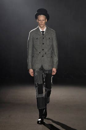 Junya Watanabe MAN Fashion Show Men Ready to Wear Fall Winter 2026 2027 Collection , during Paris Fashion Week, on January 23, 2026 Junya Watanabe MAN Fashion Show Men Ready to Wear Fall Winter 2026 2027 Collection , during Paris Fashion Week, on January 23, 2026 Paris France  Copyright: xAgencex xBestimagexAgencex xBestimagex