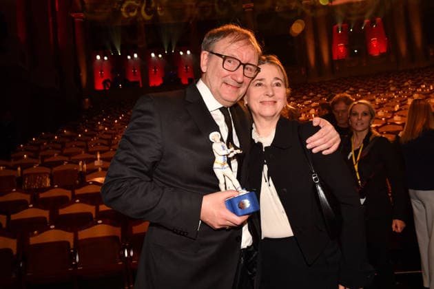 Rainer Bock mit Begleitung 47. Bayerischer Filmpreis Preis, Auszeichnung Party Prinzregententheater München 23. Januar 2026