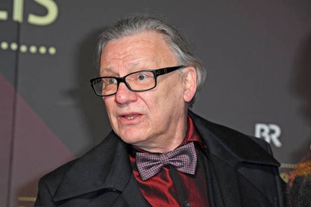 Hannes Hellmann bei der Ankunft zur VERLEIHUNG DES BAYERISCHEN FILMPREISES 2025 im Prinzregententheater in München am 23.01.2026