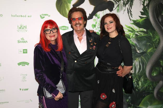 Dschungelparty 2026 zum TV Start by Julian F. M. Stoeckel Berlin, 23..01.2026 Jorg Dreager mit Ehefrau Petra und Tochter Cinzia-Paulina bei der Dschungelparty 2026 von Julian F. M. Stoeckel im Hotel JW Marriott in Berlin Berlin Copyright: xMatthiasxGränzdörferx