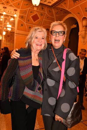 Jutta Speidel und Doris Doerrie bei der Verleihung Bayerischer Filmpreis am 23.01.2026 im Prinzregententheater in Muenchen Bayerischer Filmpreis 2026 in Muenchen