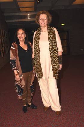 Penny Mc Lean Saengerin Silver Covencion Andrea Gegner Mezzosopran Solistin Muenchen 23.01.2026 Lach- und Schiessgesellschaft, Fat Cat, ehemaliges Gasteig, Marie Theres Relin stellt ihr Buch Yes, We Schell ueber ihre Mutter Maria Schell vor, Anlass zum 100. Geburtstag von Maria Schell Schauspielerin Foto Muenchen