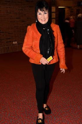 Uschi Ackermann Kaefer Witwe Muenchen 23.01.2026 Lach- und Schiessgesellschaft, Fat Cat, ehemaliges Gasteig, Marie Theres Relin stellt ihr Buch Yes, We Schell ueber ihre Mutter Maria Schell vor, Anlass zum 100. Geburtstag von Maria Schell Schauspielerin Foto Muenchen