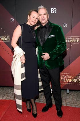 Manou Lubowski mit Freundin Lara von Stumberg bei der Verleihung des 47. Bayerischen Filmpreises 2025 im Prinzregententheater. München, 23.01.2026