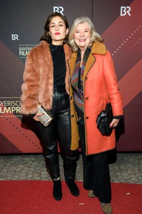 Florentina Tautu und Jutta Speidel bei der Verleihung des 47. Bayerischen Filmpreises 2025 im Prinzregententheater. München, 23.01.2026