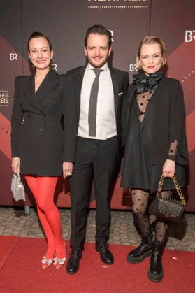 Kathrin Anna Stahl, Tommy Schwimmer und Sina Wilke bei der Verleihung des 47. Bayerischen Filmpreises 2025 im Prinzregententheater. München, 23.01.2026